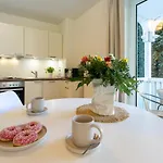Apartmenthaus Binzer Sterne Mit Strandkorb Am Lägenhet Binz