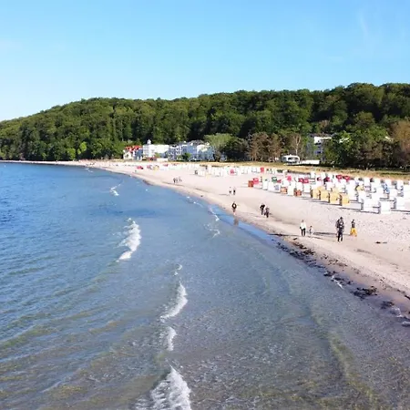 Apartmenthaus Binzer Sterne Mit Strandkorb Am アパート