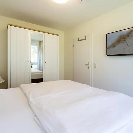 Apartmenthaus Binzer Sterne Mit Strandkorb Am アパート ビンツ